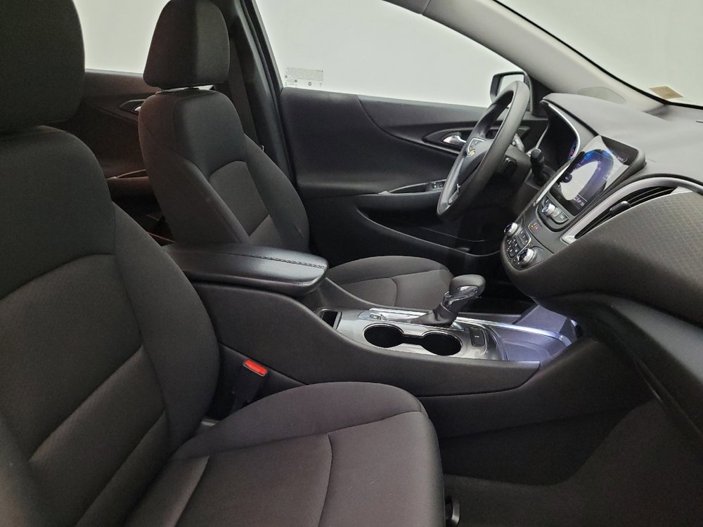 Used 2023 Chevrolet Malibu LT FWD image 21