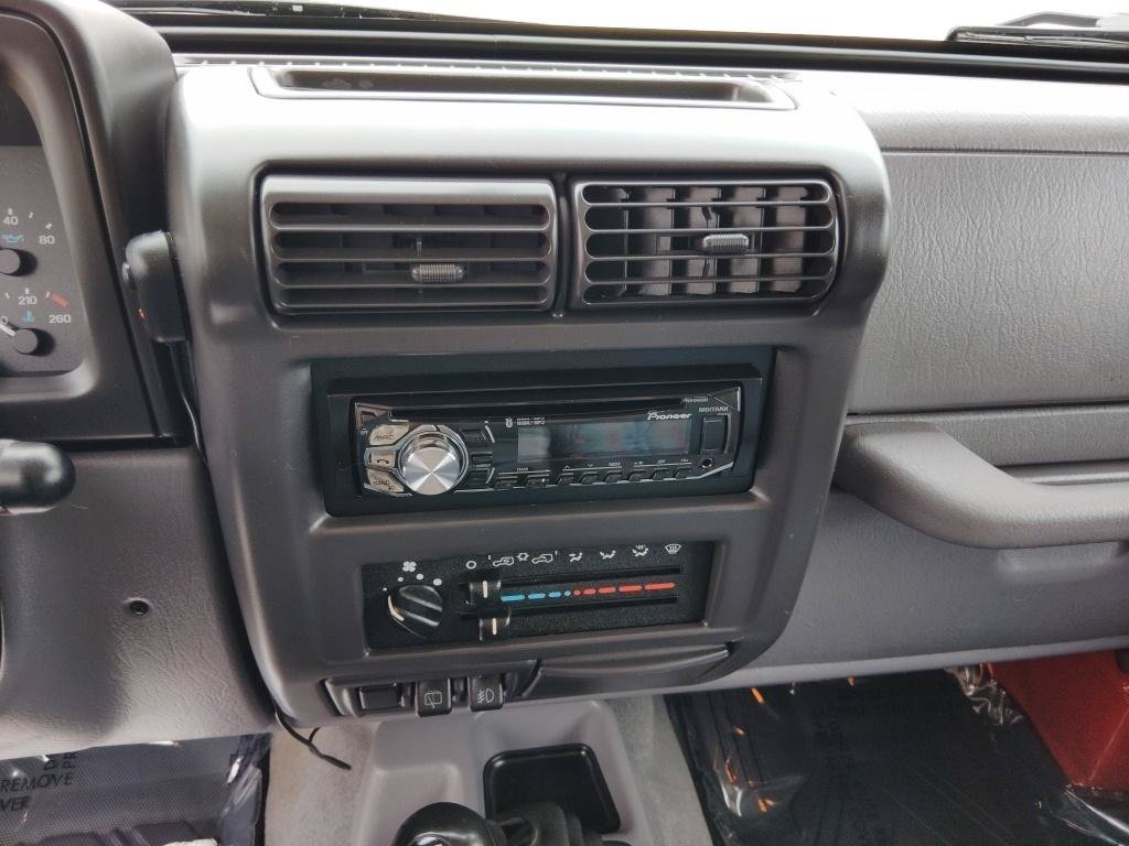 Used 1997 Jeep Wrangler Sport AWD/4WD image 17