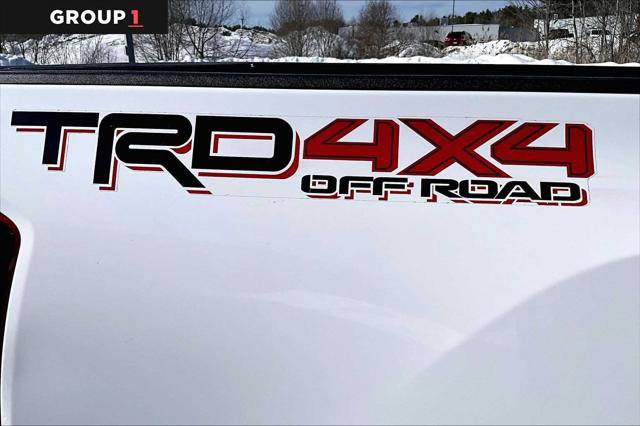 Certified 2018 Toyota Tacoma TRD Off-Road w/ Technology Package AWD/4WD image 10