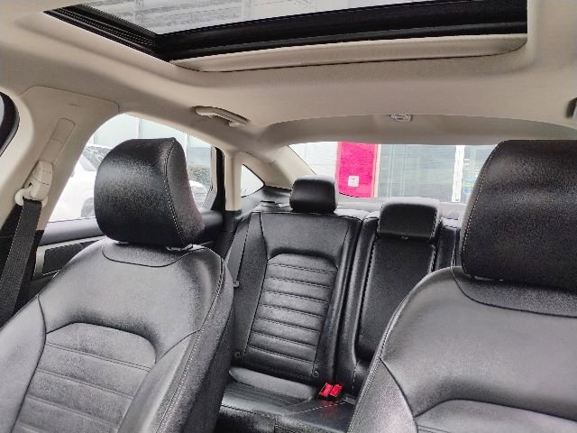 Used 2017 Ford Fusion SE w/ Fusion SE Technology Package AWD/4WD image 13