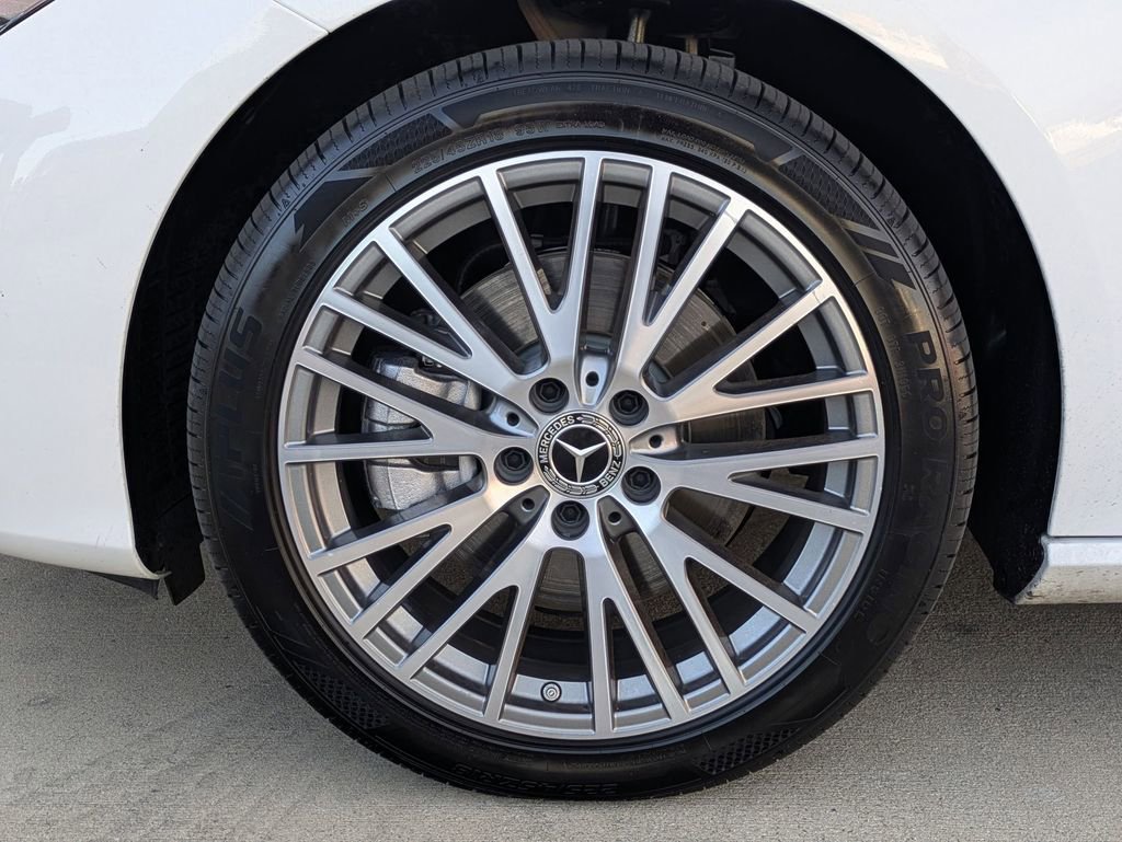 Used 2025 Mercedes-Benz CLA 250 image 31