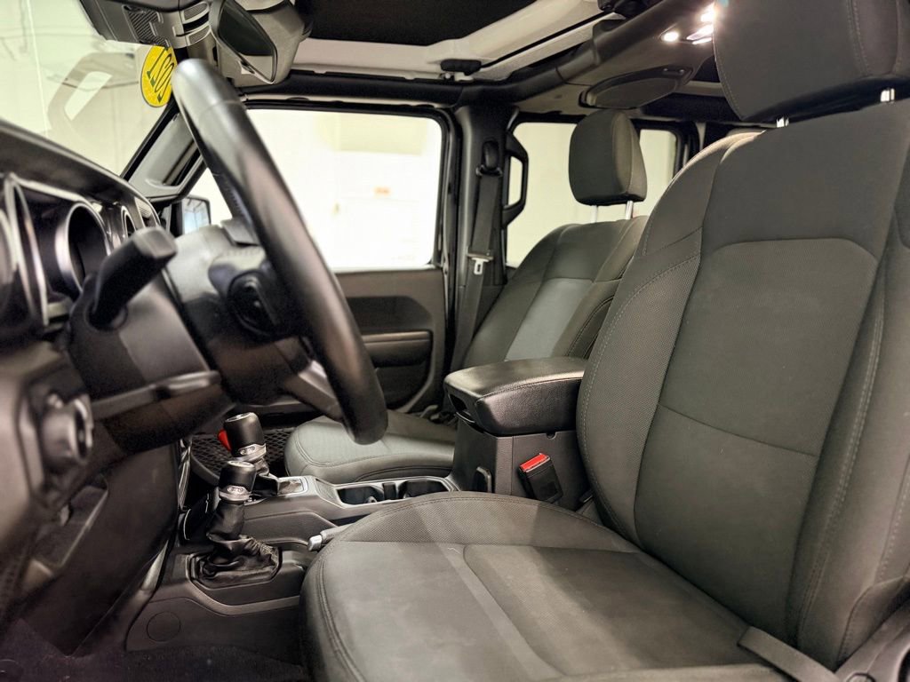 Used 2021 Jeep Wrangler Unlimited Sport AWD/4WD image 11