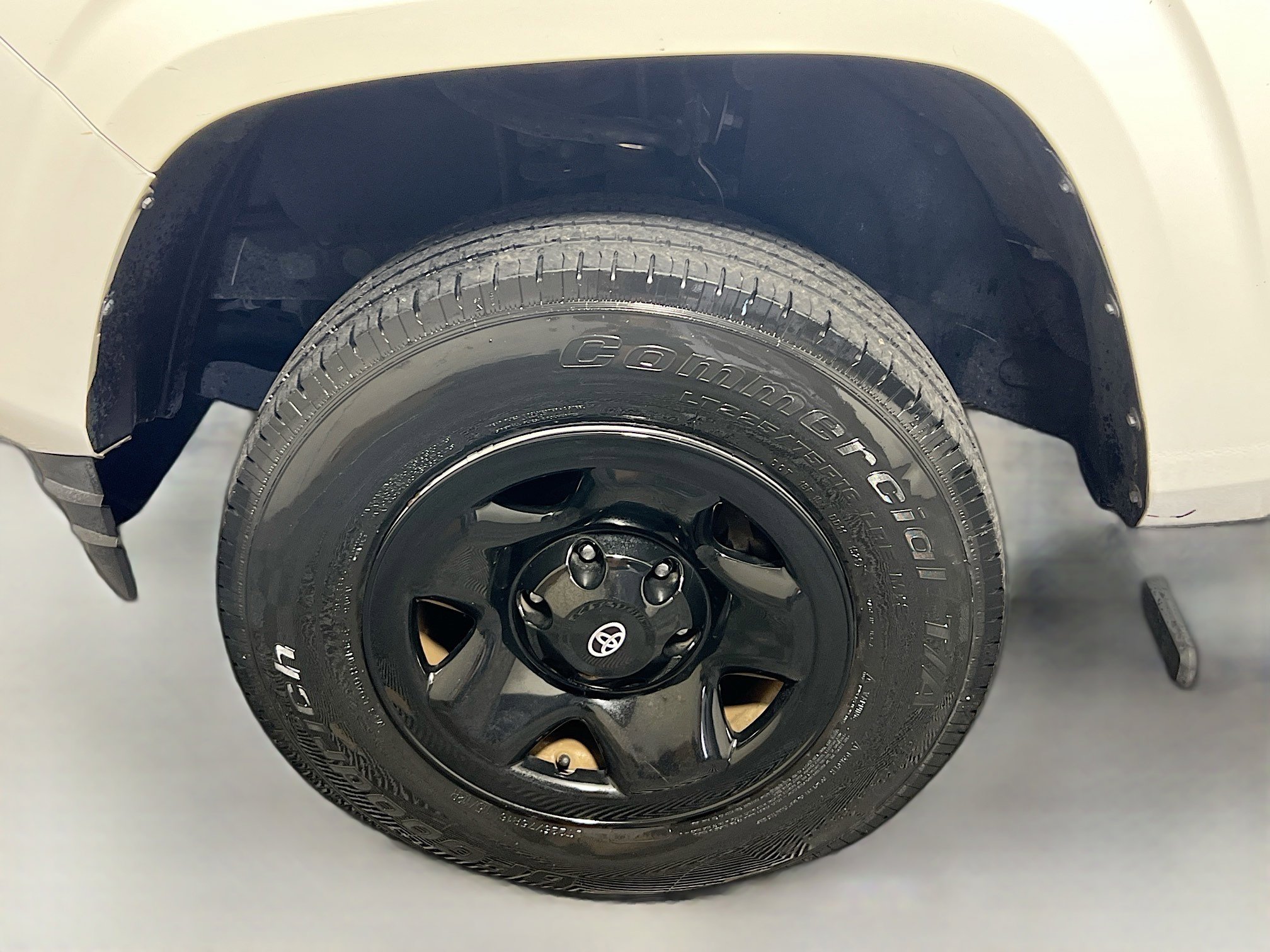 Used 2020 Toyota Tacoma SR5 RWD image 13