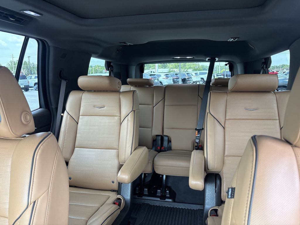 Used 2026 Cadillac Escalade Luxury RWD image 20