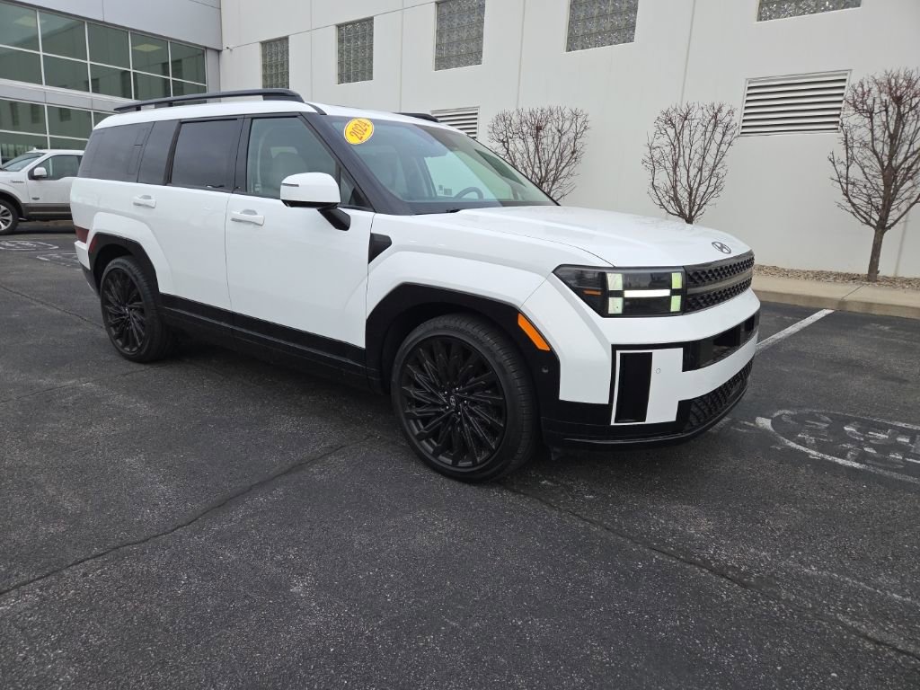 Used 2024 Hyundai Santa Fe Calligraphy image 4