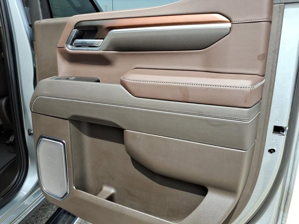 Used 2025 GMC Sierra 1500 Denali image 15