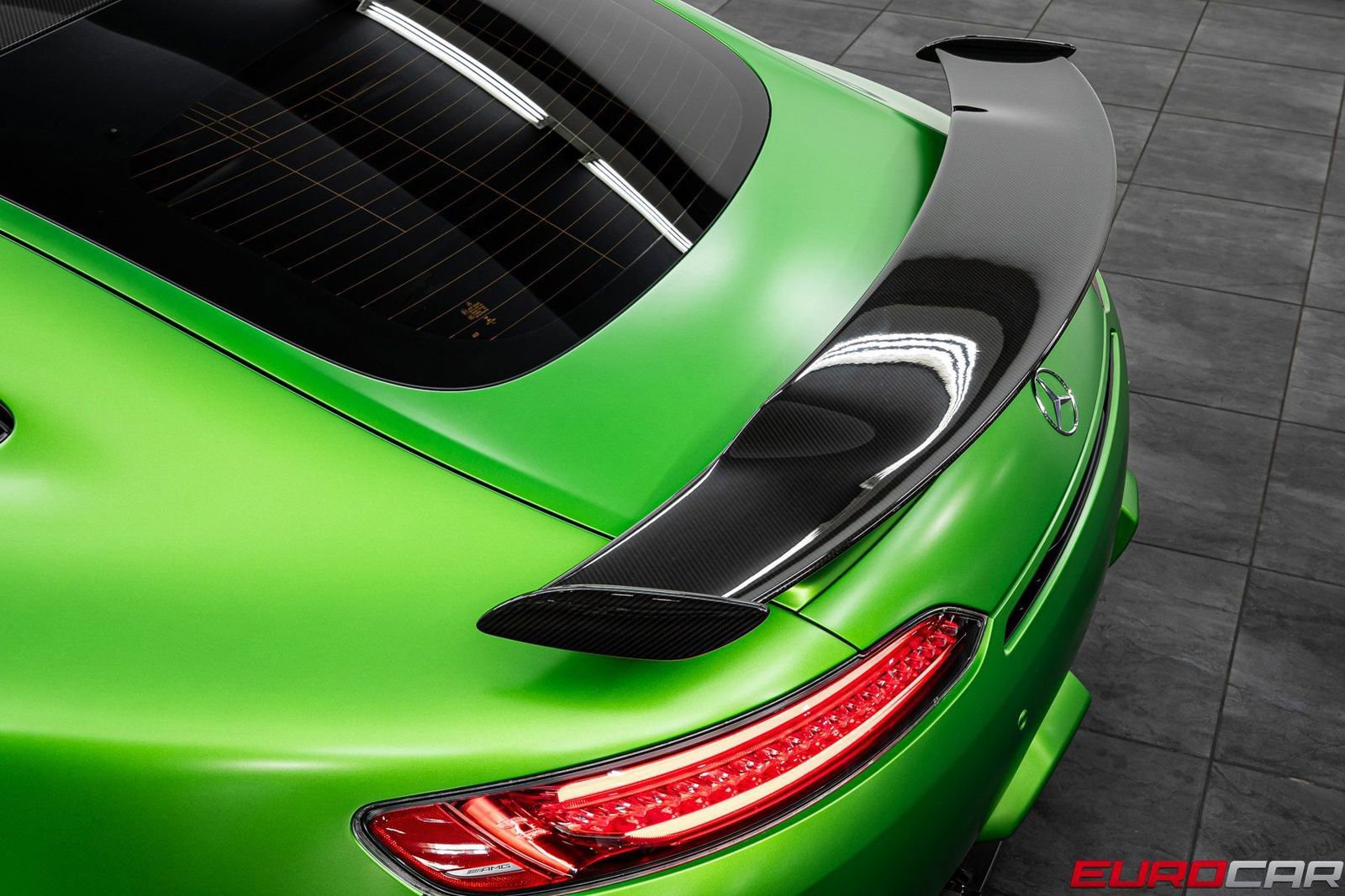 Used 2018 Mercedes-Benz AMG GT R image 19