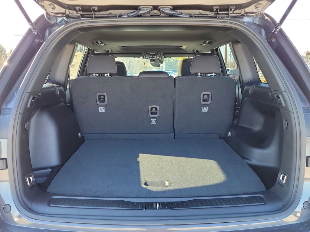 New 2025 Jeep Grand Cherokee L Limited w/ Black Appearance Package image 10