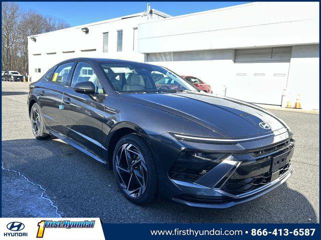 New 2026 Hyundai Sonata SEL image 1