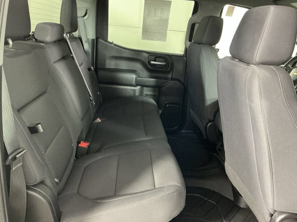 Used 2020 Chevrolet Silverado 1500 Custom w/ Custom Max Trailering Package AWD/4WD image 17