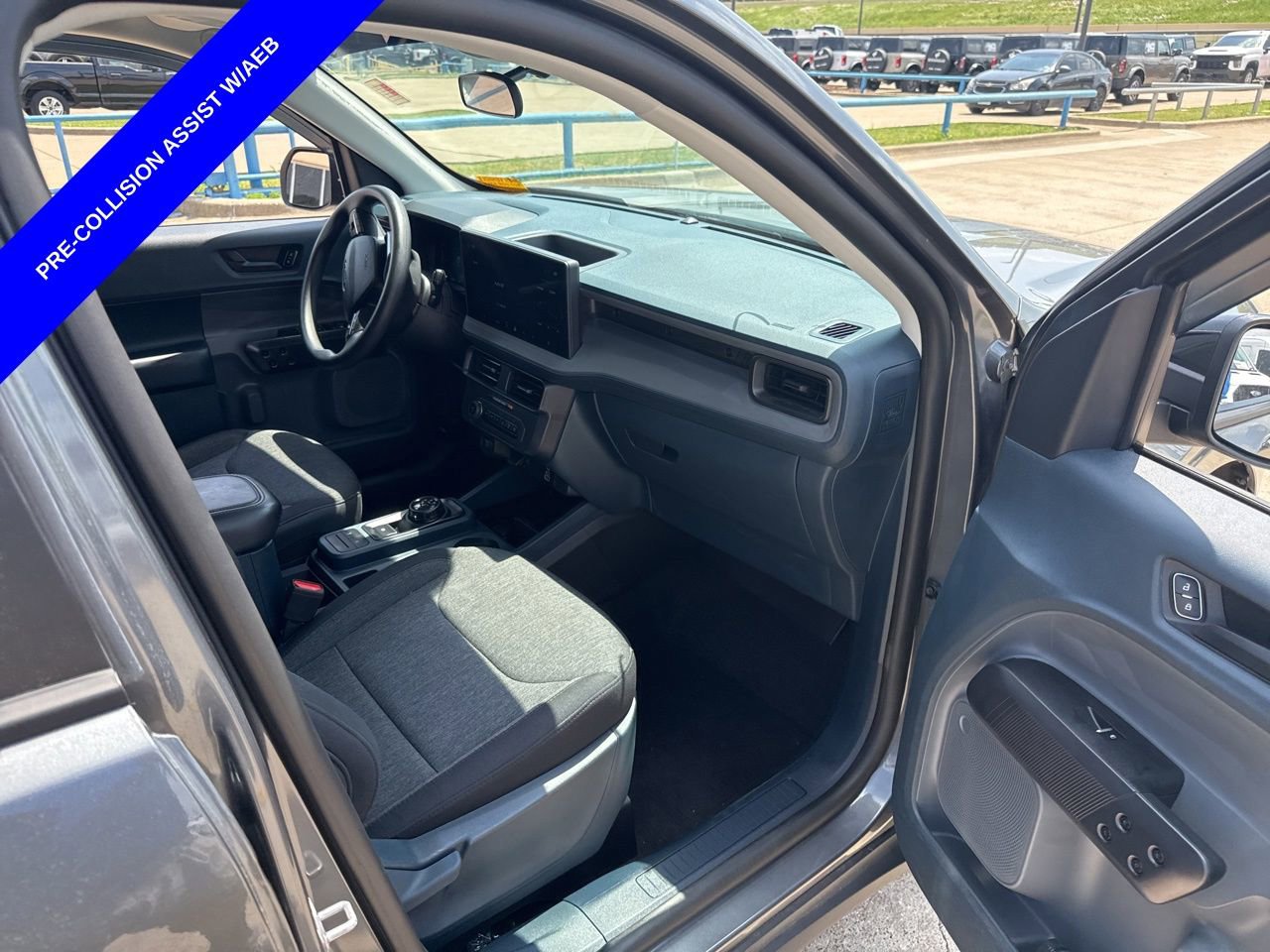 Certified 2025 Ford Maverick XLT w/ Black Appearance Package AWD/4WD image 15
