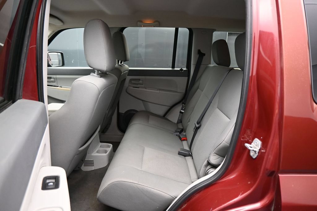 Used 2008 Jeep Liberty Sport w/ Popular Equipment Group AWD/4WD image 22