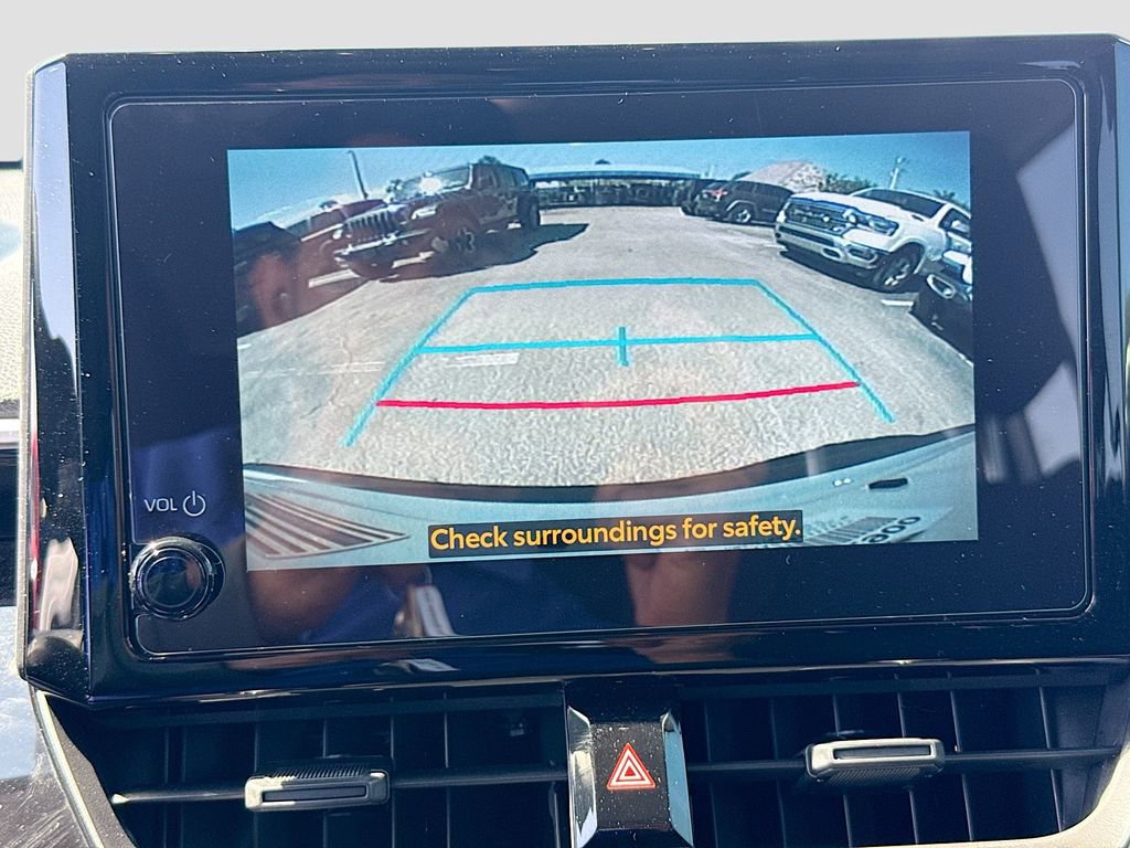 Used 2024 Toyota Corolla Cross LE w/ Moonroof Package FWD image 14