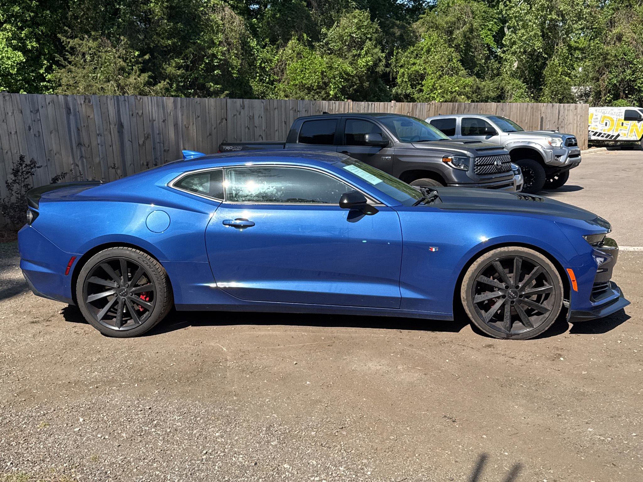 Used 2019 Chevrolet Camaro SS RWD image 15