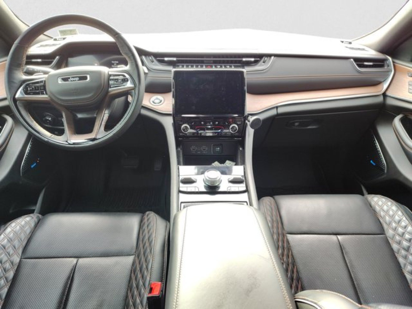 Used 2022 Jeep Grand Cherokee Summit w/ Adv Protech Group IV AWD/4WD image 14
