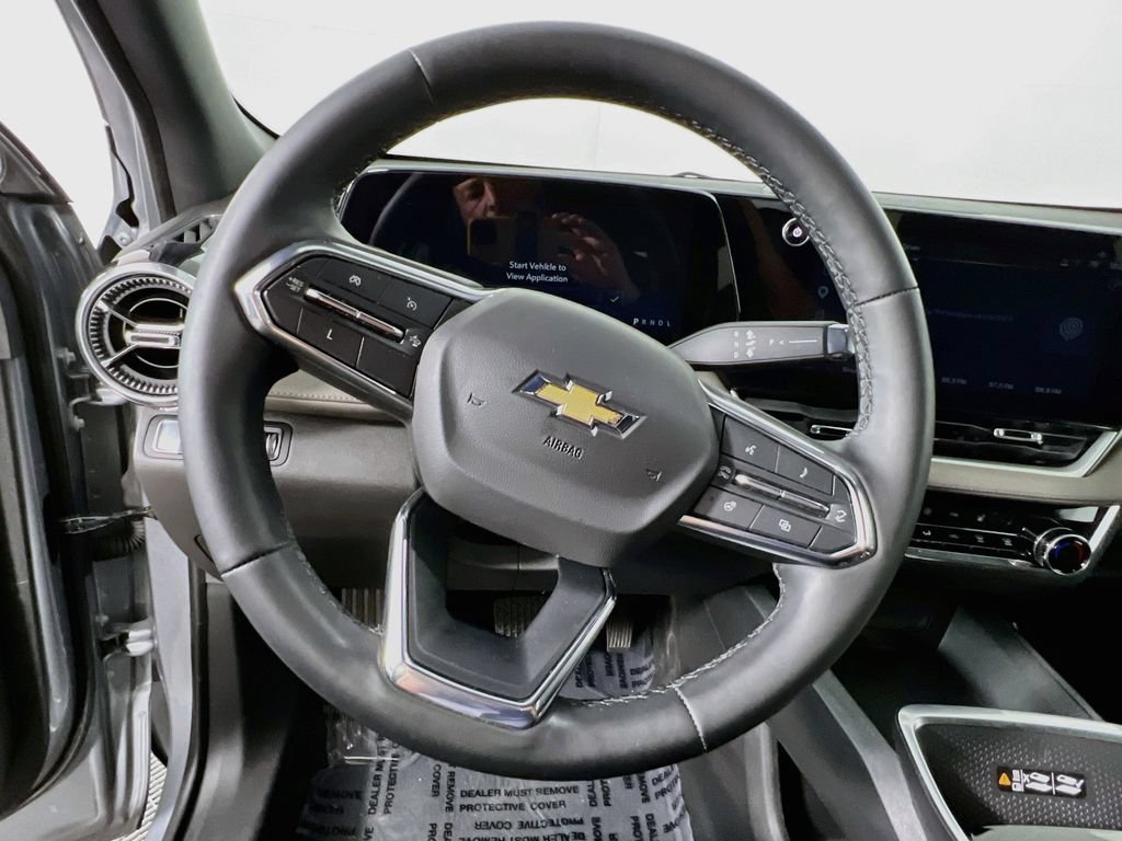Used 2025 Chevrolet Equinox LT w/ Convenience Package II FWD image 10
