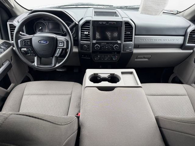 Used 2021 Ford F550 4x4 Crew Cab Super Duty image 3