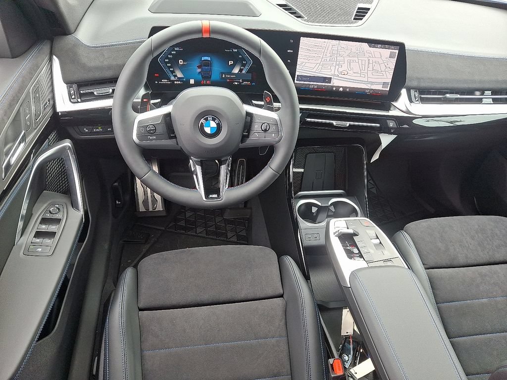 Used 2026 BMW X1 M35i w/ Technology Package AWD/4WD image 2
