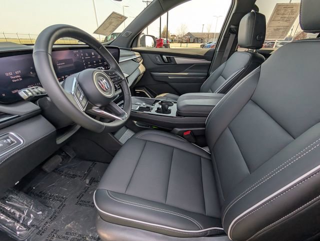 Used 2025 Buick Enclave Preferred image 13