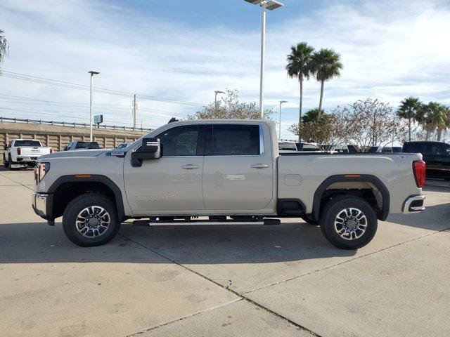 New 2026 GMC Sierra 2500 SLE image 4