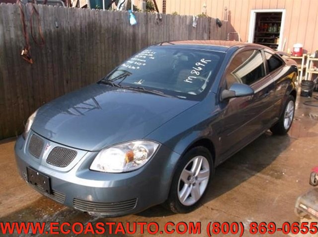 Used 2007 Pontiac G5 w/ Preferred Package FWD image 2