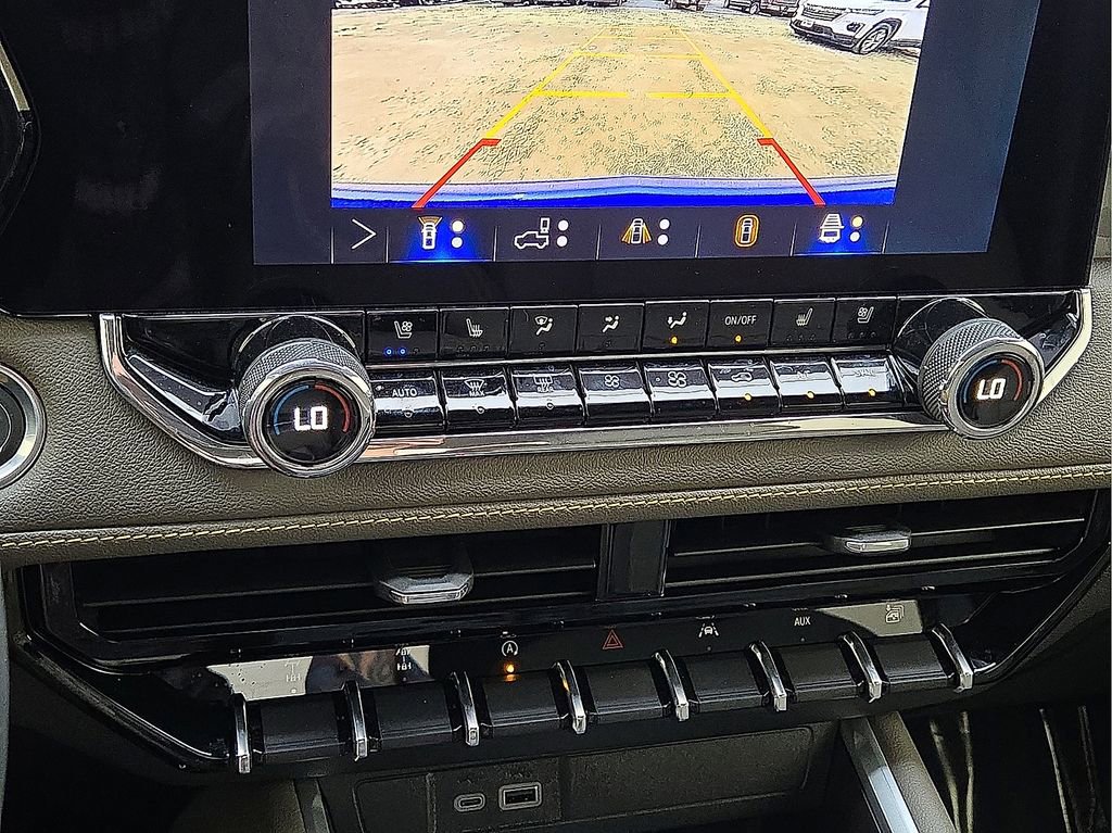 Used 2026 Chevrolet Colorado ZR2 w/ Technology Package image 28