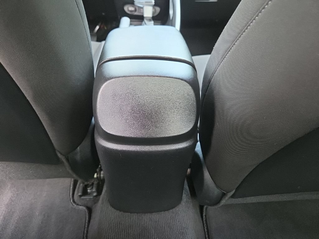 Used 2021 Hyundai Elantra SEL FWD image 31
