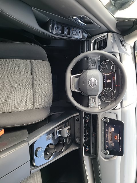 New 2026 Nissan Rogue SV w/ Cold Weather Package AWD/4WD image 23