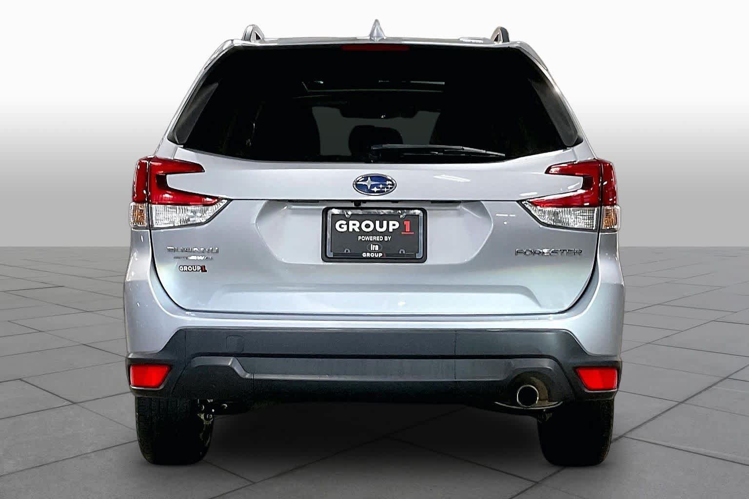 Used 2021 Subaru Forester Limited AWD/4WD image 5