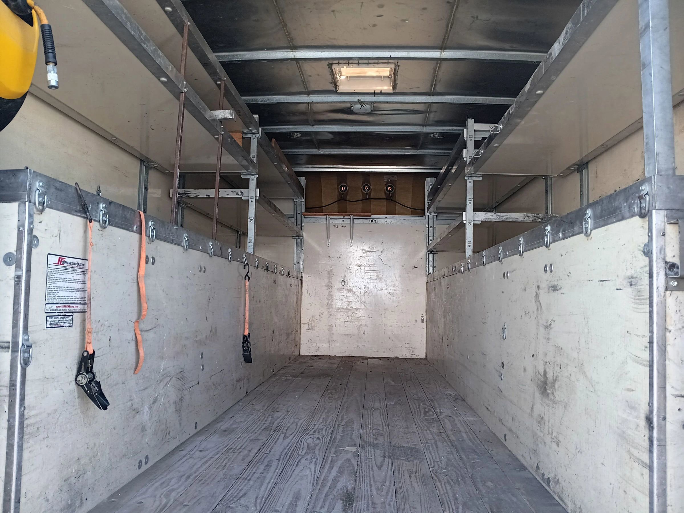 Used 2013 Ford E-450 and Econoline 450 Super Duty w/ Interior Upgrade Pkg RWD image 12