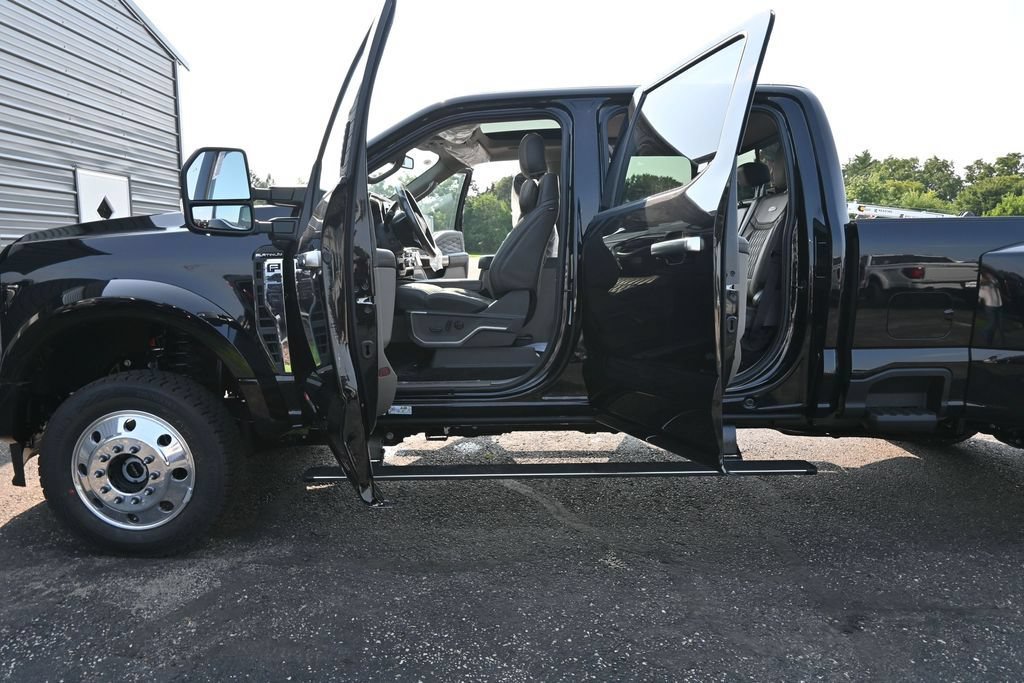 New 2026 Ford F450 Platinum w/ Platinum Plus Package AWD/4WD image 95