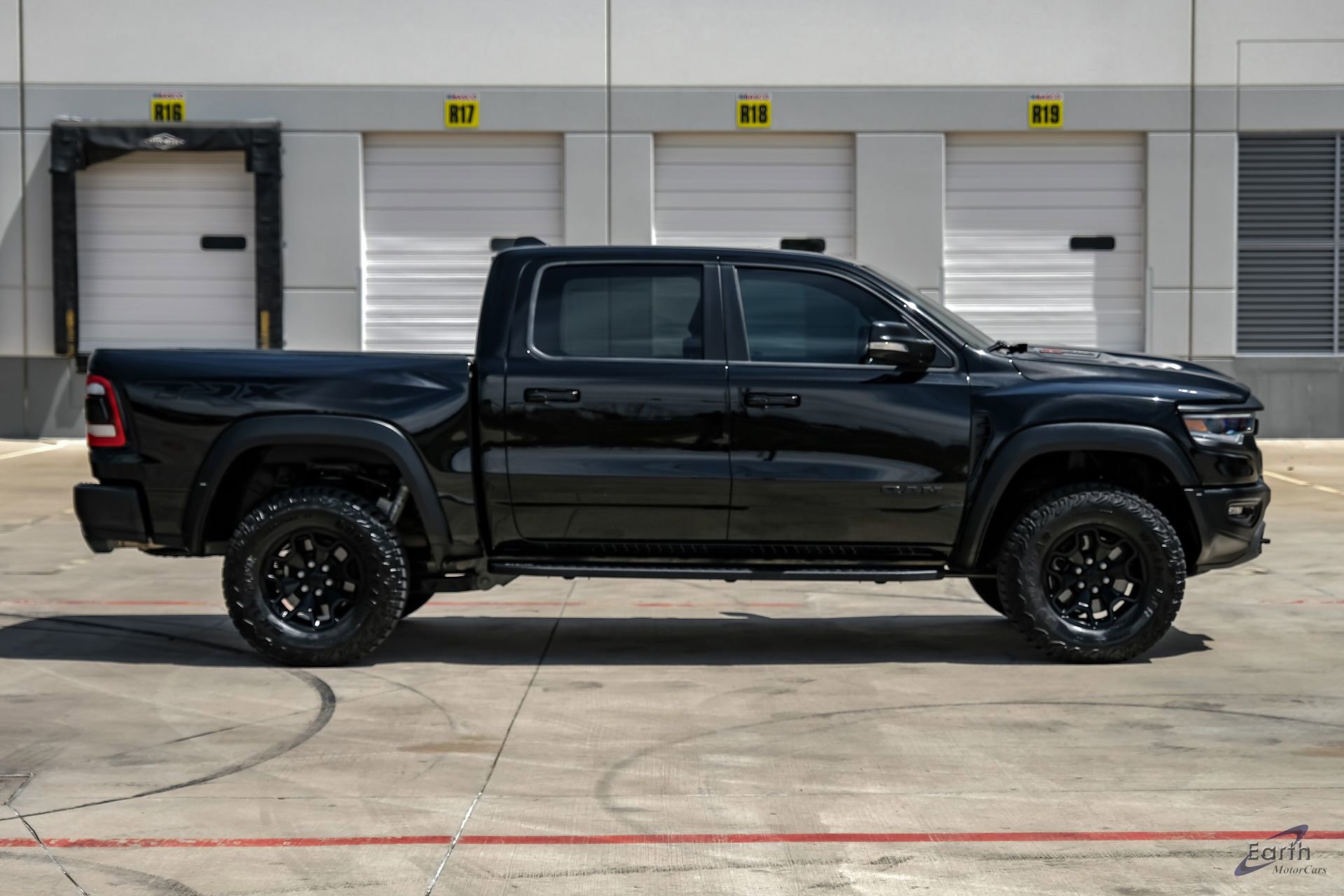 Used 2022 RAM 1500 TRX w/ TRX Level 2 Equipment Group image 20