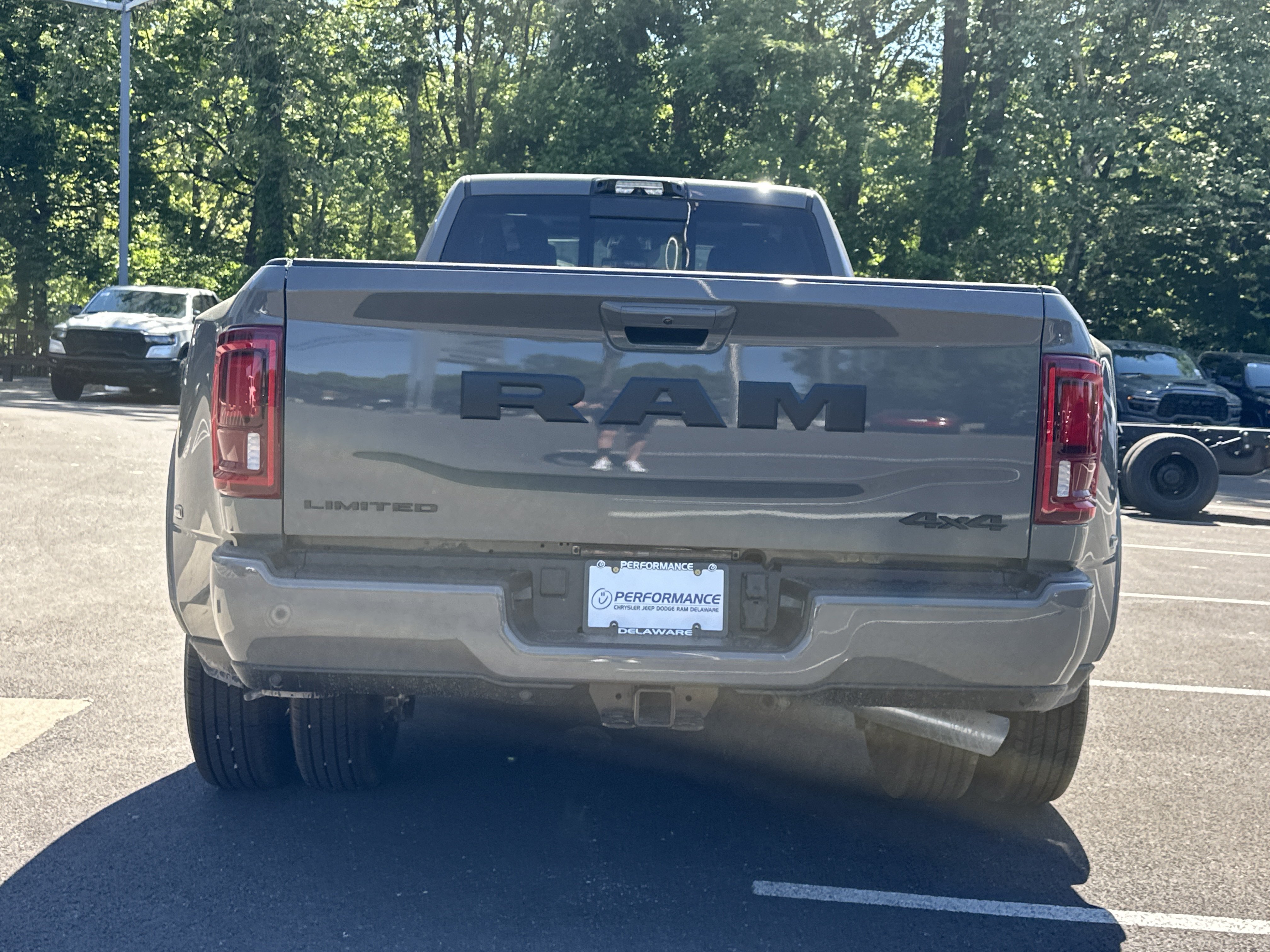 New 2026 RAM 3500 Limited AWD/4WD image 19