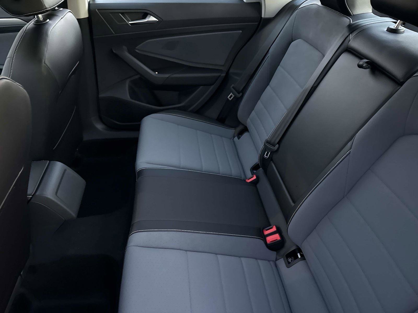 New 2026 Volkswagen Jetta SE image 13