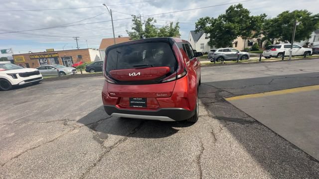 Certified 2023 Kia Soul LX w/ LX Technology Package FWD image 8