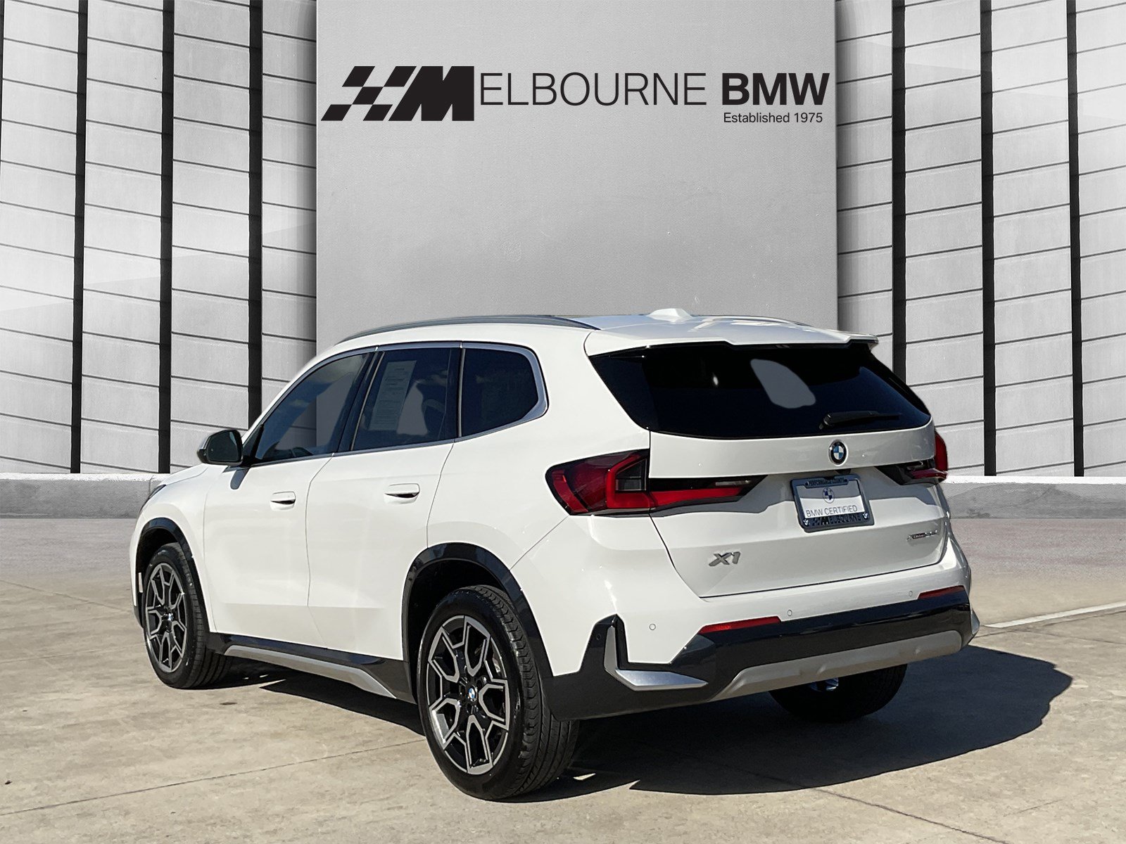 Certified 2023 BMW X1 xDrive28i w/ Convenience Package AWD/4WD image 6