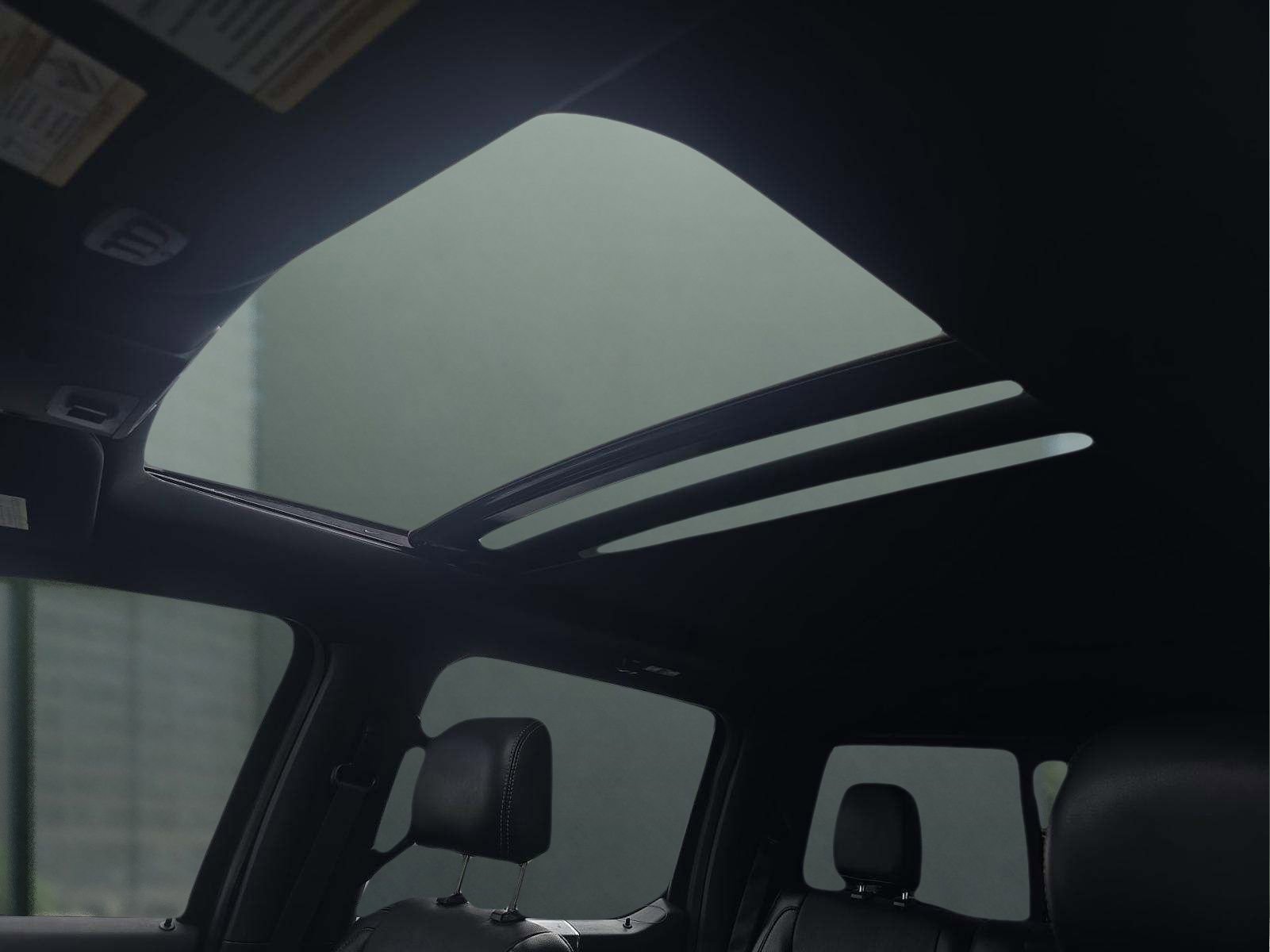 Used 2015 Ford F150 Lariat image 8