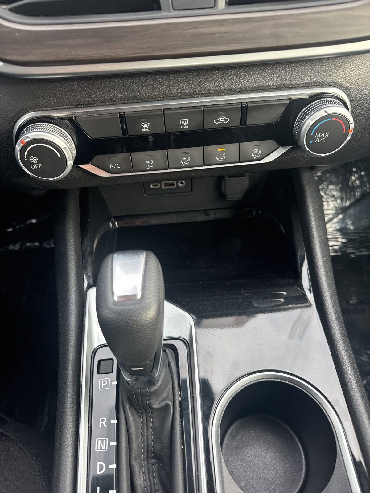 Used 2024 Nissan Altima 2.5 SV image 18