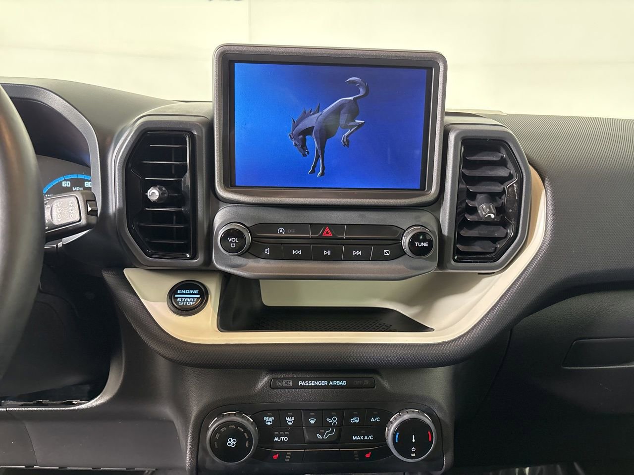 Used 2024 Ford Bronco Sport Heritage w/ Heritage Convenience Package AWD/4WD image 14