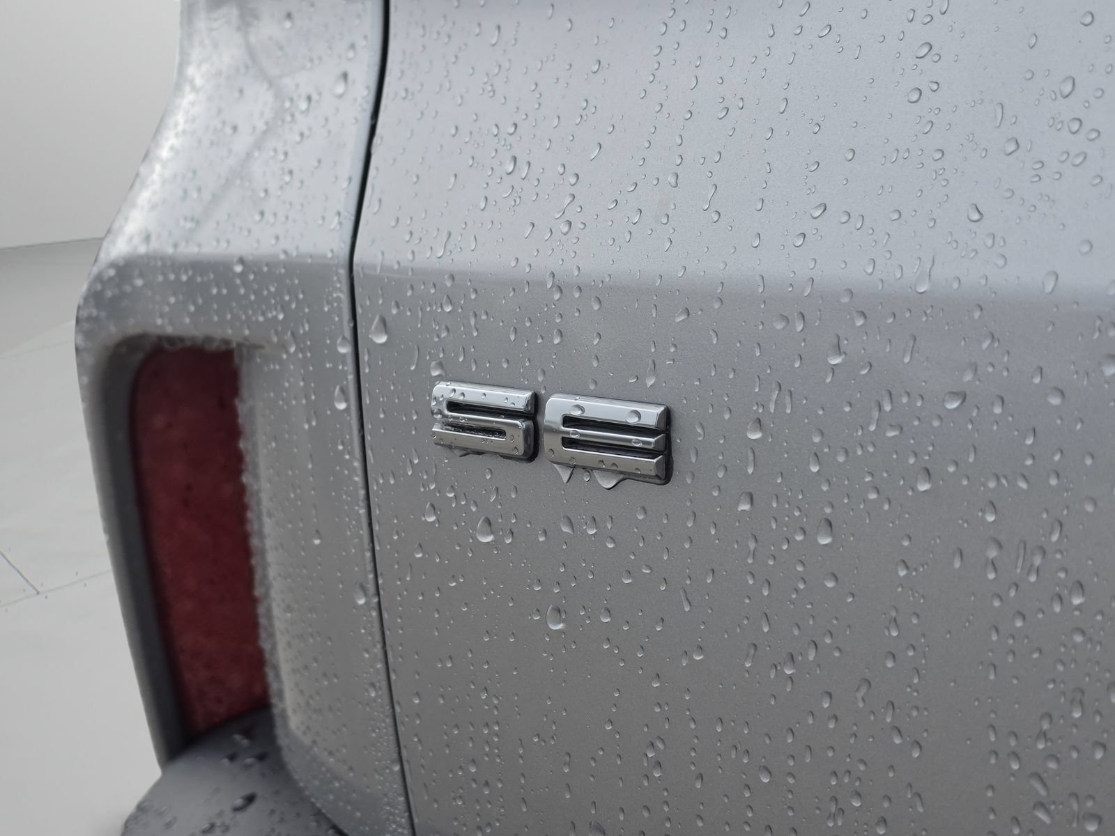 Used 2020 Ford Escape SE FWD image 16