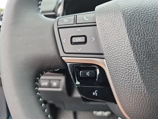 New 2026 Toyota Camry SE FWD image 11