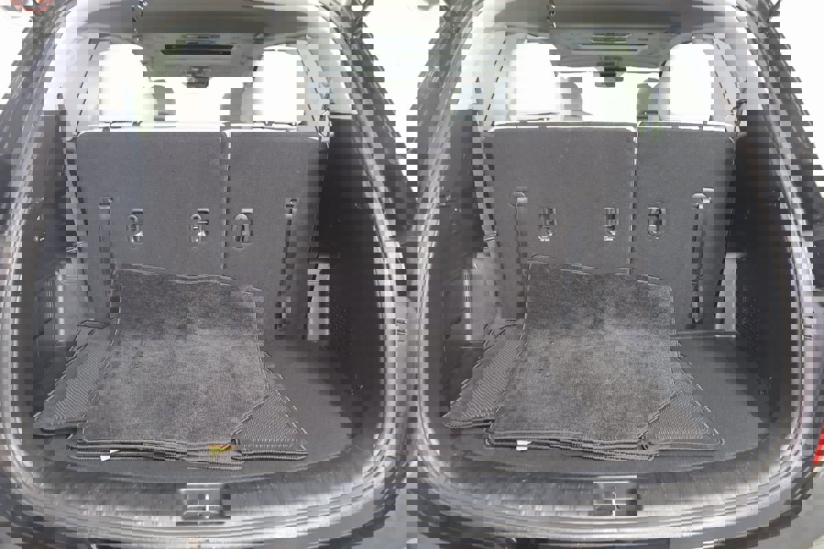 Used 2024 Kia Telluride S w/ S Sunroof Package image 54