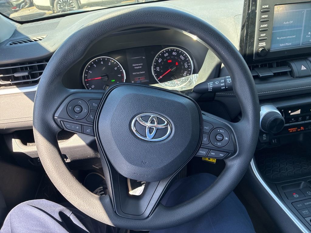 Used 2019 Toyota RAV4 LE w/ All Weather Liner Package AWD/4WD image 17