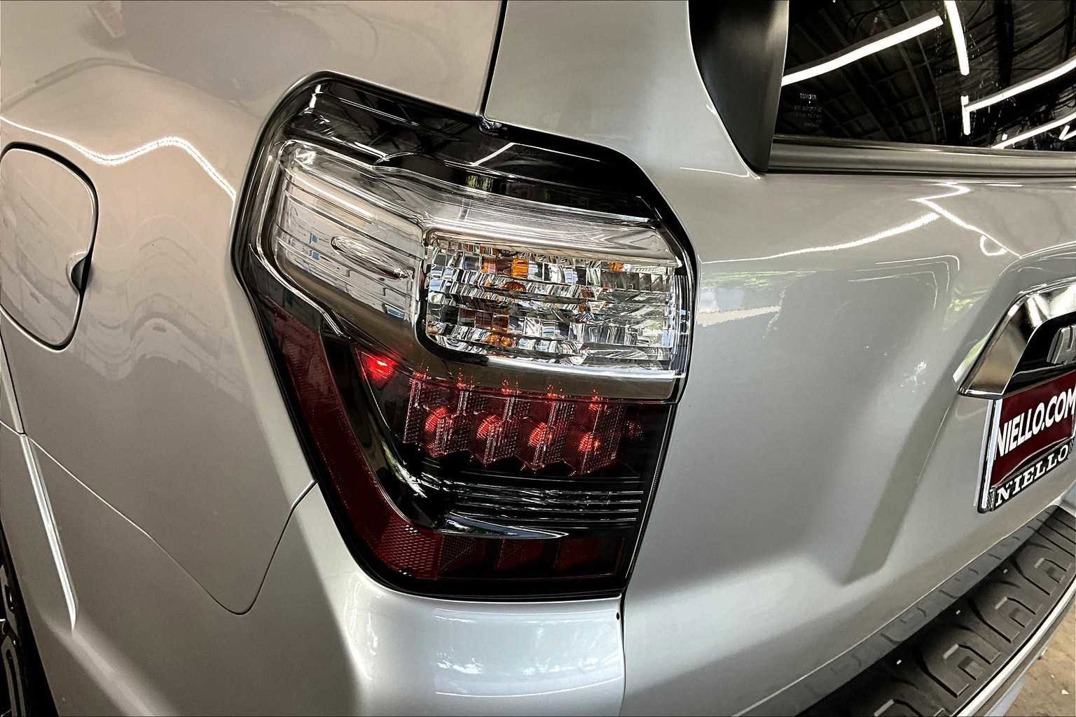 Used 2023 Toyota 4Runner Limited image 32