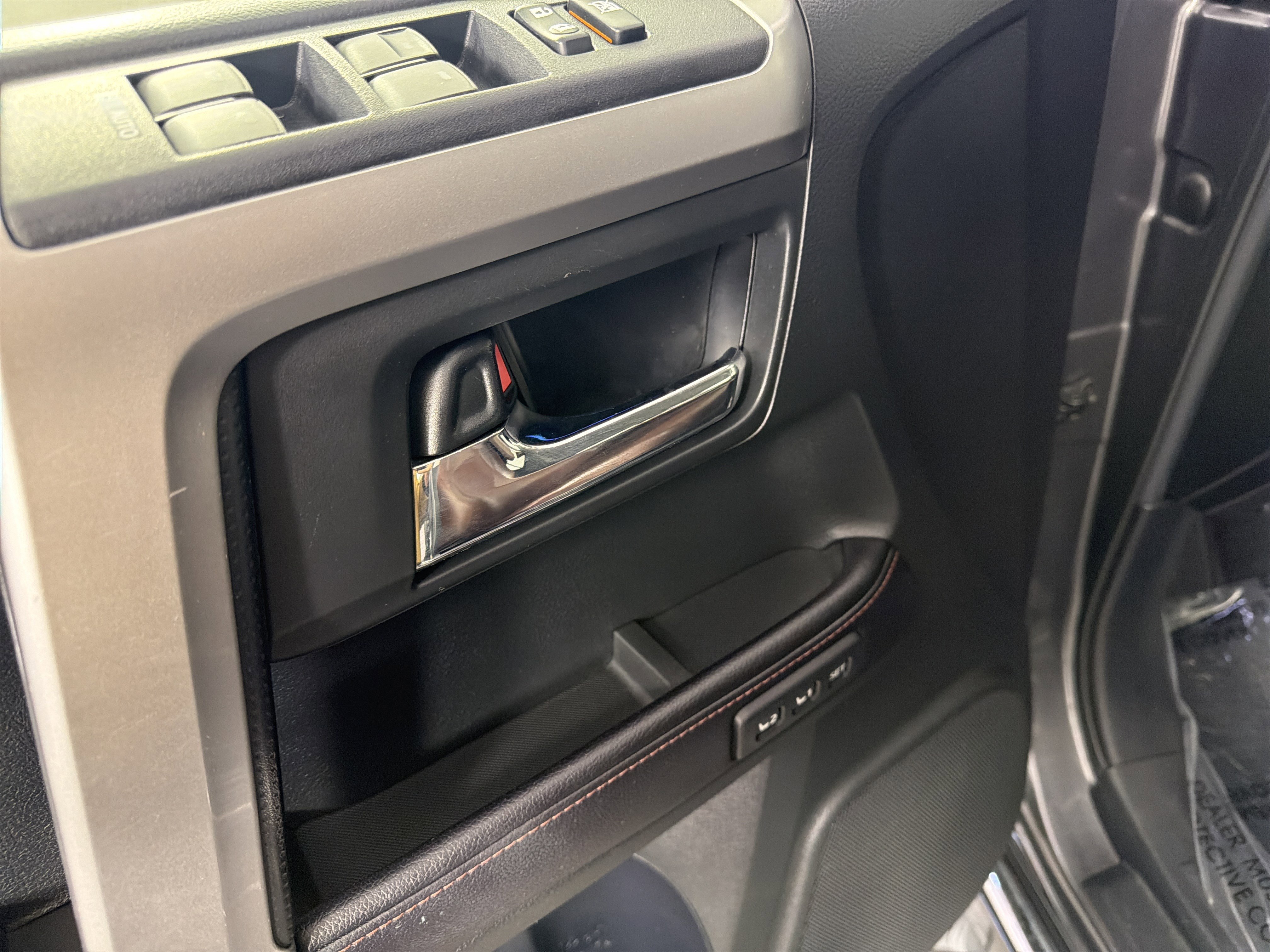 Used 2017 Toyota 4Runner Limited image 8