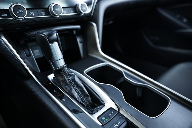 Used 2021 Honda Accord Sport image 39