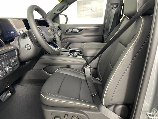 New 2026 Chevrolet Tahoe Premier w/ Sun And Tow Package AWD/4WD image 2