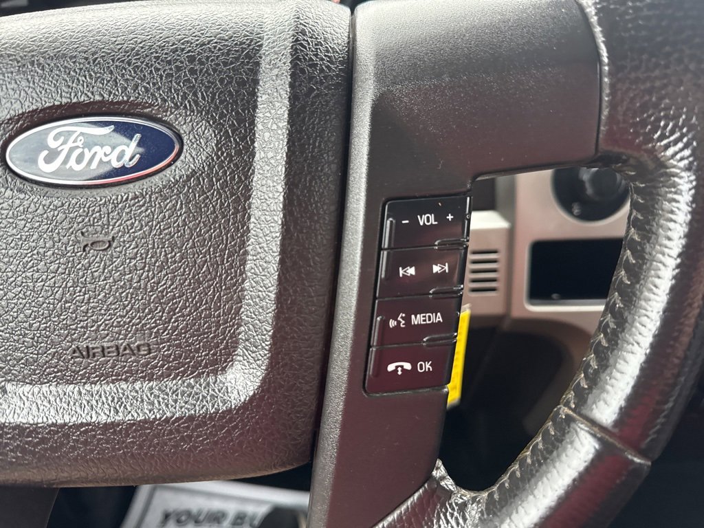 Used 2012 Ford F150 Lariat w/ Lariat Chrome Pkg image 13