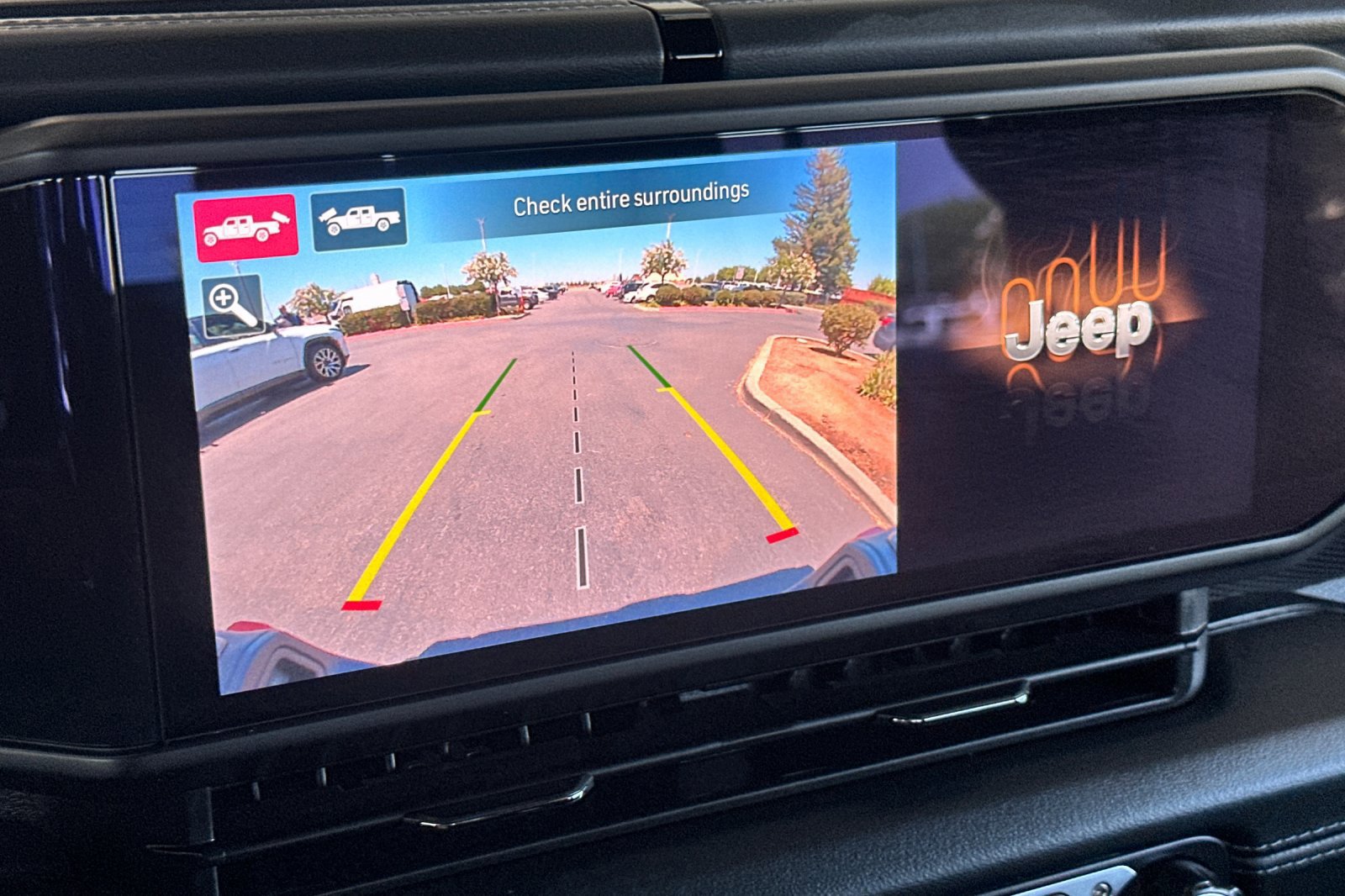 New 2025 Jeep Gladiator Rubicon image 18