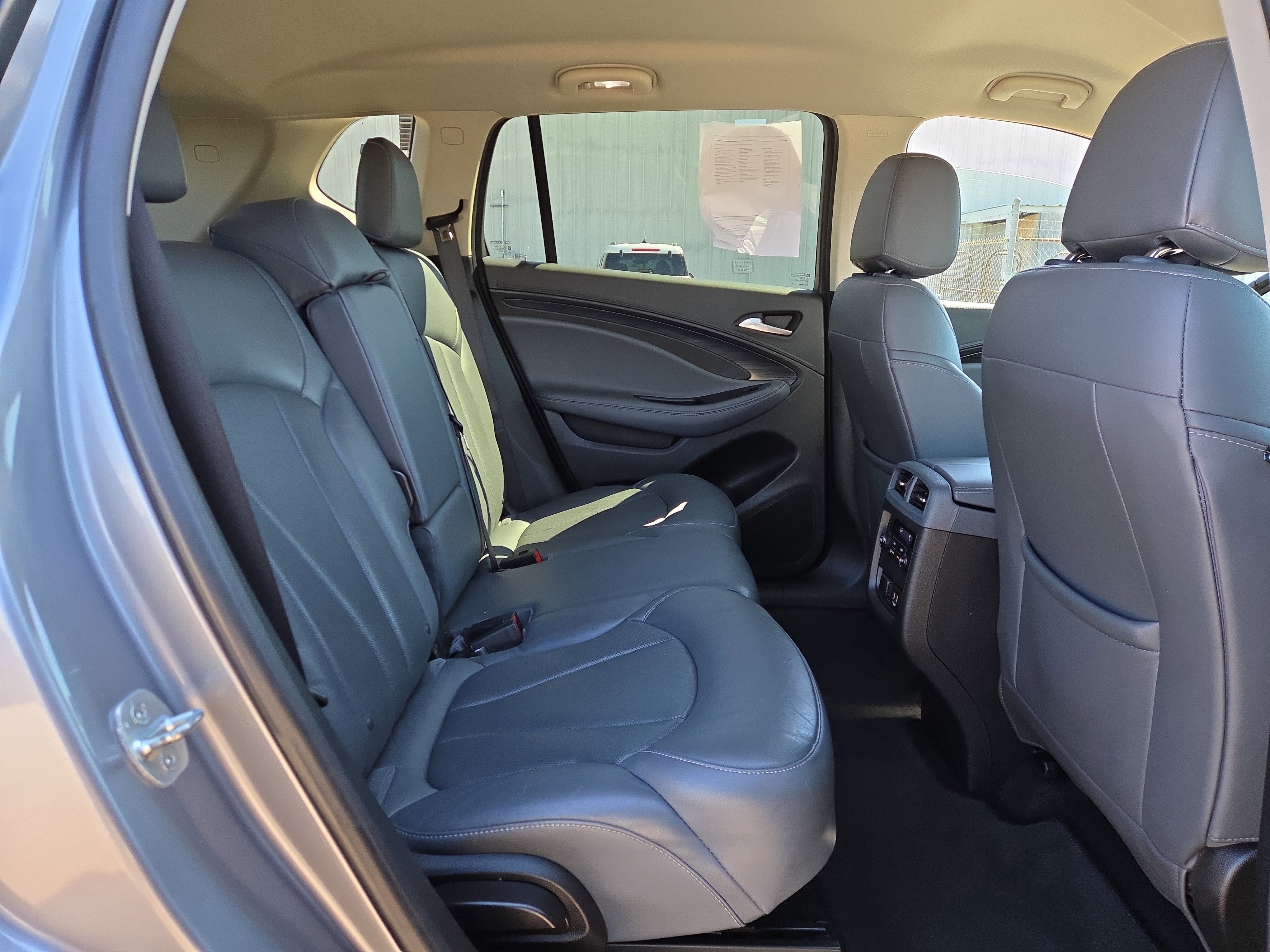 Used 2020 Buick Envision Essence FWD image 15